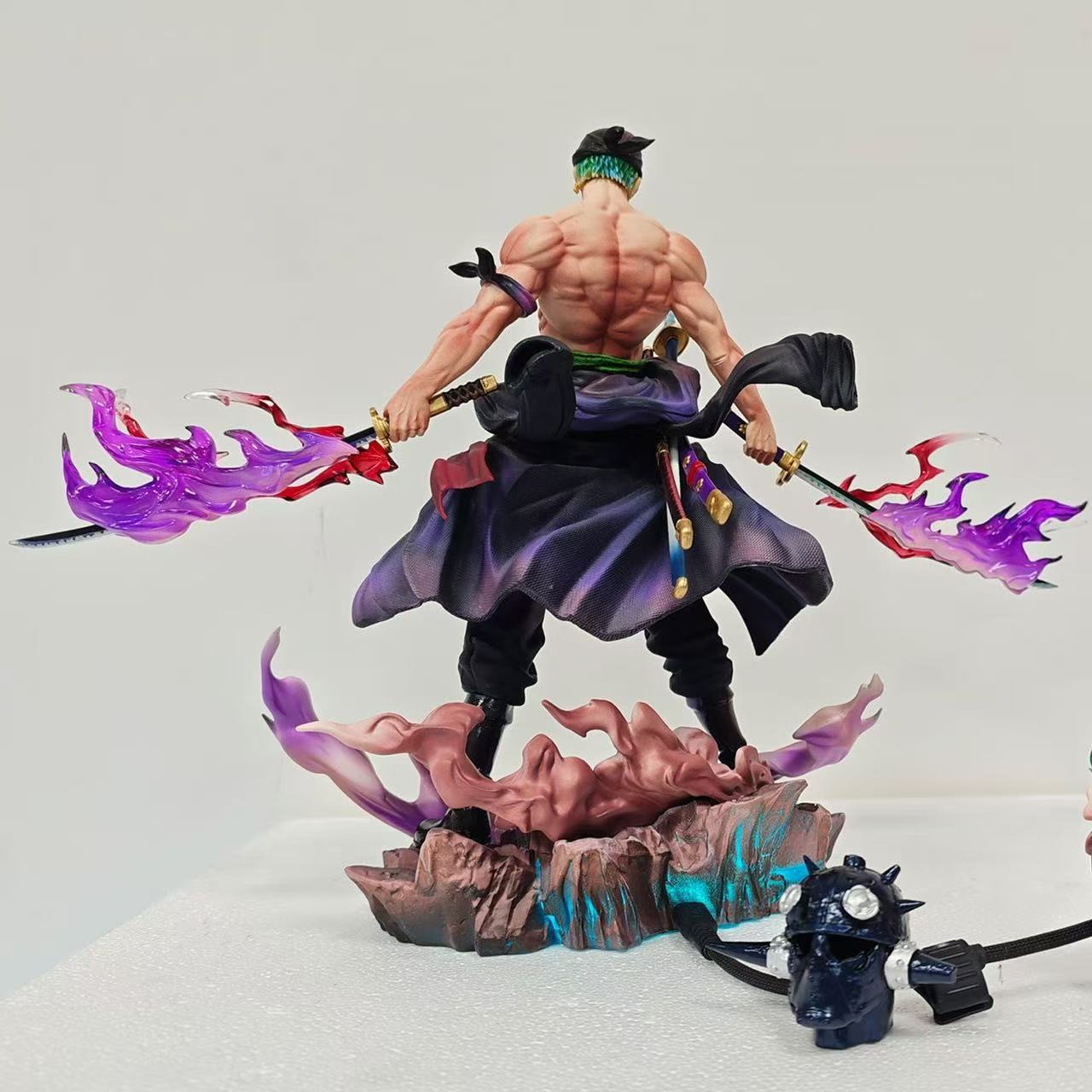 Figura de Zoro de One Piece de - Zoro Anime Merchandise reseña y precio